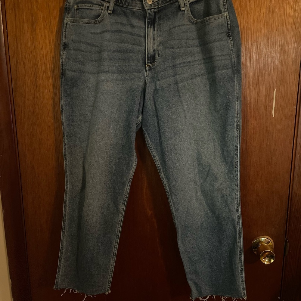 Curvy High Rise Mom Jeans